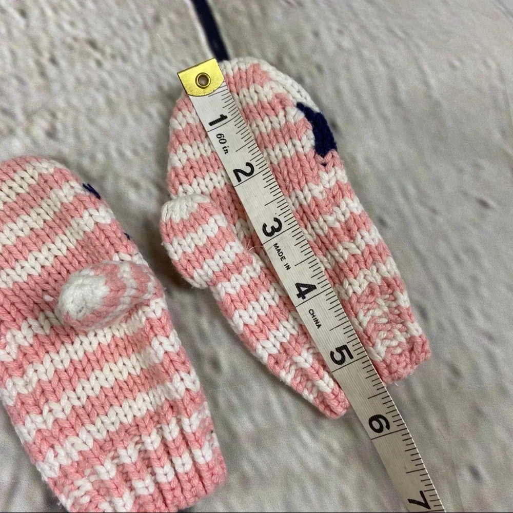 4/$25 Gap knit striped hat and mittens bundle
